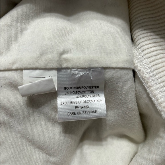 4her white hooded WI Badger Football sweatshirt size large - Picture 4 of 5